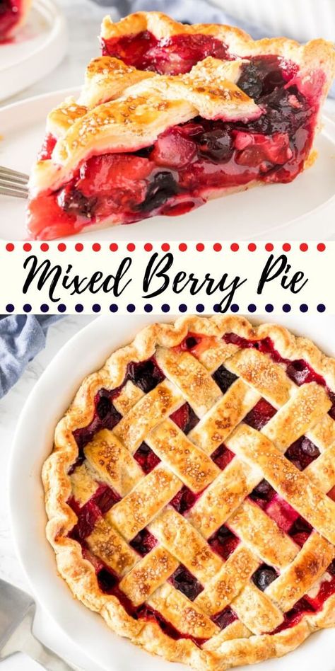 Blueberry Peach Pie, Berry Pie Recipe, Fruit Pie Recipe, Triple Berry Pie, Mixed Berry Pie, Pie Pastry, Dessert Homemade, Types Of Berries, Frozen Berries