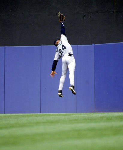 Baseball Tips, Mariners Baseball, Ken Griffey Jr, Seattle Sports, Baseball Pictures, Ken Griffey Jr., Griffey Jr, Ken Griffey, Sports Hero