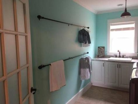 20 Ways You Never Thought of Using a Shower Rod Laundry Room Curtains, Laundry Room Drying Rack, Laundry Room Decorating, Laundry Room Storage Shelves, Small Laundry Room Organization, Room Storage Diy, Hang Clothes, Laundry Rack, Drying Racks