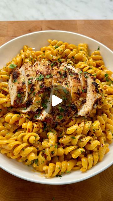 Emmanuel Duverneau on Instagram: "Spicy Chicken Pasta (Ingredients below) 
Ingredients:
1/2 pound fusilli pasta 
1 cup heavy cream 
2 tbsp fermented red pepper paste 
3/4 cup Parmesan cheese 
1 shallot finely chopped 
5 garlic cloves minced 
2 tbsp olive oil 
2tbsp unsalted butter 
1 tsp Italian seasoning 
Salt to taste 
3 tbsp fresh parsley  1/2 cup reserved pasta water" Spicy Chicken Pasta, Red Pepper Paste, Fusilli Pasta, Pasta Water, Pepper Paste, Seasoning Salt, Pasta Ingredients, August 11, Spicy Chicken