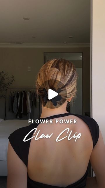 Flower Claw Clip Hairstyles, Flower Claw Clip, Claw Clip Hairstyle, Clip Hairstyle, Clip Hairstyles, Updo Hairstyles, Low Ponytail, Relaxed Hair, Clip Hair