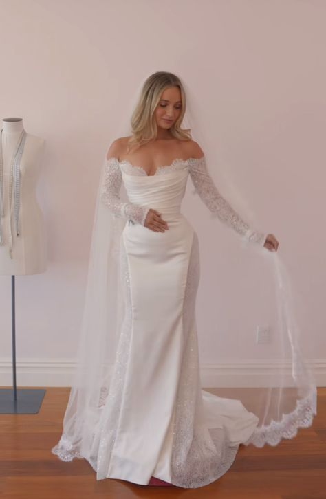 Eva Lendel, Wedding Frocks, Bella Wedding, Long Sleeve Wedding Gowns, Civil Wedding Dresses, Classy Wedding Dress, Mexican Wedding, Wedding Prep, Satin Wedding Dress