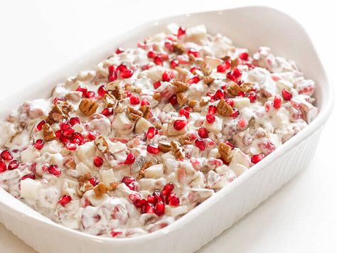 Dixie Salad, Pomegranate Dessert, Dessert Salad Recipes, Thanksgiving Dinner Party, Pomegranate Salad, Thanksgiving Family, Dessert Salads, Thanksgiving Desserts, Pomegranate Seeds