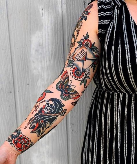 Classic Americana Tattoo, West Tattoo, American Traditional Sleeve, Traditional Tattoo Woman, Traditional Butterfly Tattoo, Western Tattoo, Traditional Hand Tattoo, Instagram Tattoos, Americana Tattoo