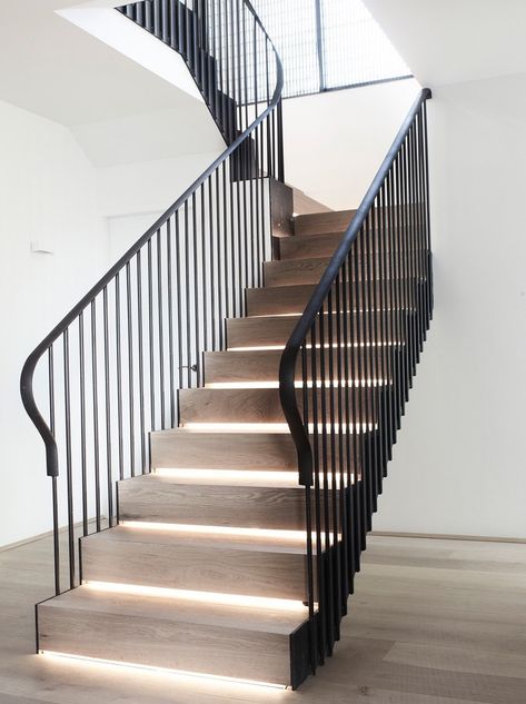 The Triplex Apartments,© Prue Roscoe Architects Apartment, Handrail Detail, Interior Handrails, Luigi Rosselli, Andrew Miller, Handrail Design, Staircase Railing, Suburban House, Staircase Ideas