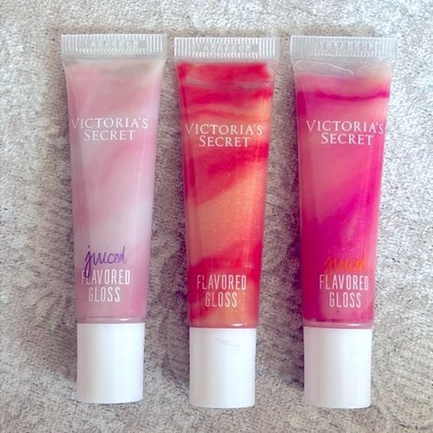 Brand New Victoria's Secret Set Of 3 Juiced Flavored Lip Glosses. Flavors Are: Wild Acai, Mango Sorbet, Redberry Blend. Swirled And Shimmery! Lip Gloss Homemade, Victorias Secret Set, Lip Gloss Cosmetics, Lip Gloss Balm, Best Lip Gloss, Mango Sorbet, Beauty Vibes, Sephora Skin Care, Flavored Lip Gloss