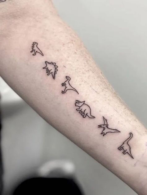 Trio Dinosaur Tattoo, Three Dinosaur Tattoo, Cute Matching Dinosaur Tattoo, Dainasor Tattoo, Daynasor Tattoo, Minimalist Group Tattoo, Small Matching Dinosaur Tattoos, Line Work Dinosaur Tattoo, Family Dinosaur Tattoo