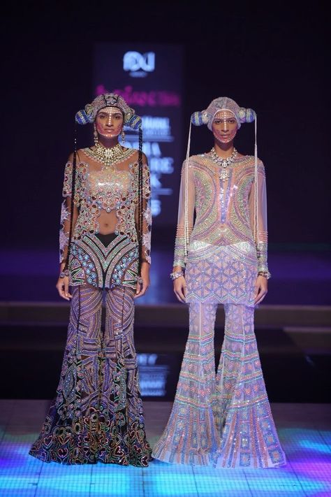 Beaded Motifs, Indian Truck, Delhi Couture Week, Green Fabrics, Aurora Fashion, Manish Arora, Ethnic Chic, Indian Brides, Truck Art