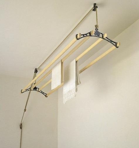 Domestic Science: Sheila Maid Ceiling-Mounted Airer Kitchen Maid, Organizing Kitchen, Architecture Renovation, Dog Room, Laundry Drying, Kitchen Utilities, Clothes Dryer, Small Laundry, Boot Room