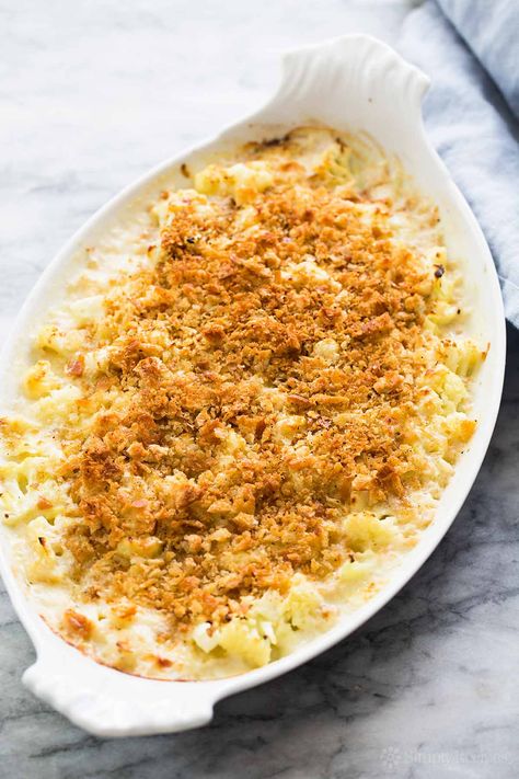 Cauliflower Gratin ~ Cheesy cauliflower gratin with nutty Gruyere cheese, sautéed leeks, and butter toasted breadcrumb topping! ~ SimplyRecipes.com #french #vegetarian #cauliflower #gruyere Vegetables Dishes, Breadcrumb Topping, Delicious Sides, Cauliflower Gratin, Vegan Kids Recipes, Artichoke Salsa, French Vegetarian, Sautéed Leeks, Cauliflower Gratin Recipe