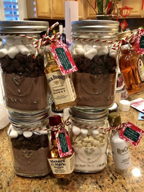 Hot Chocolate Present, Diy Boozy Christmas Gifts, Spiked Hot Chocolate Gift, Adult Hot Chocolate Gift, Boozy Christmas Gifts, Boozy Hot Chocolate Gift, Baileys Hot Chocolate Gift, Alcohol Christmas Gifts, Hot Toddy Gift