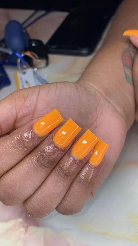 Fall Short Nails 2022, Bronde Balayage Honey, Dipped Powder Nails, Cheer Competition Hair, Golden Bronde Balayage Honey, Dipped Powder Nails Ideas, Medium Length Inverted Bob, Short Coffin Ombre, Honey Nails