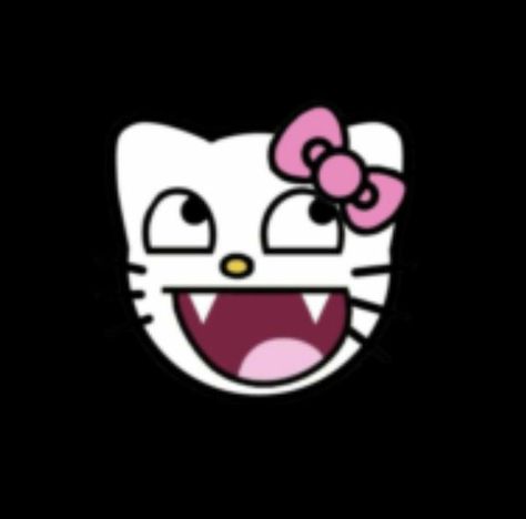 Tshirt Roblox, Hello Kitten, Cute Black Shirts, ليلو وستيتش, Hello Kitty Face, Cute Tshirt Designs, Emo Shirts, Hello Kitty T Shirt, Y2k Hello Kitty