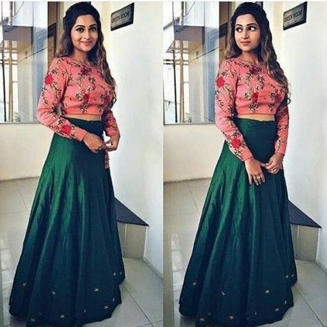 Price Green Skirt Outfits, Choli Dress, Lehnga Dress, Lehenga Blouse Designs, Indian Gowns Dresses, Indian Gowns, Party Wear Indian Dresses, Designer Lehenga Choli, Dress Indian Style