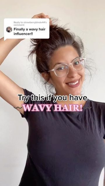 What To Do With Wet Hair In The Morning, Gel Hairstyles Wavy Hair, Wet Hair Curls Fast, Hairstyles For Weak Hair, Hair Gel For Wavy Hair, Curl Wet Hair With Brush, Wet Hair Routine, How To Dry Your Hair Without Heat, Twist Wet Hair For Curls