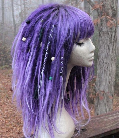 Goth Dreadlocks, Dreads With Bangs, Purple Dreadlocks, Synthetic Dreads Hairstyles, Loc Wig, Purple Dreads, Dread Wig, Dreadlocks Hairstyles, Dreadlock Wig