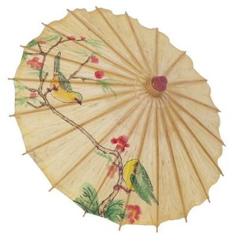 Display opened paper parasols on the wall and add dimension to your decor. Parasol Decor, Chinese Umbrella, Paper Parasol, Umbrella Decorations, Japanese Umbrella, Japanese Home Decor, Paper Umbrellas, Asian Homes, Japanese Decor