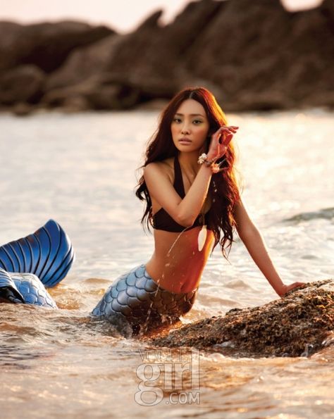 Vogue Girl Korea // July 2010 Mermaids Exist, Mermaid Photo Shoot, Mermaid Pose, Mermaid Photography, Mermaid Photos, Fantasy Mermaids, Mermaid Under The Sea, Real Mermaids, Mermaid Pictures