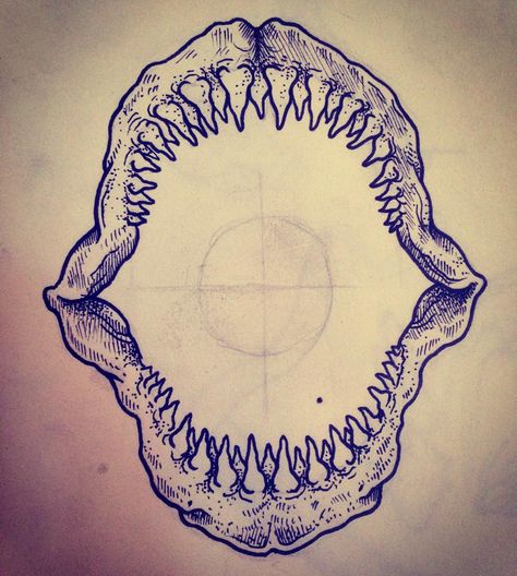 Boceto para el codo del Mago/ Sketch for Mago's elbow #fky996 #fky996tattoo #sketch #sketchtattoo #shark #sharkmouth #elbowtattoo #fullsleeve #underwater Shark Jaw Tattoo, Shark Jaws Tattoo, Jaw Tattoo, Gotik Tattoo, Shark Jaw, Elbow Tattoos, Nautical Tattoo, Inspiration Tattoo, Tattoos Geometric