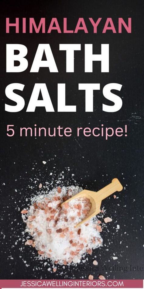 Himalayan Bath Salt Recipe, Salt Bath Recipe, Himalayan Salt Recipes, Diy Bath Salts With Essential Oils, Bath Salts Diy Recipes, Himalayan Salt Scrub, Salt Scrub Diy, Sea Salt Bath, Himalayan Bath Salts