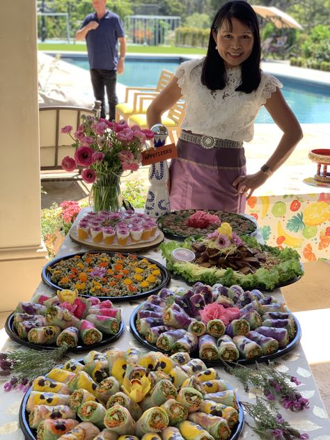 Asian Canapes, Indonesian Catering, Summer Spring Rolls, Thai Catering, Spicy Chicken Salad, Hmong Wedding, Sushi Buffet, Cucumber Cups, Cocktail Food