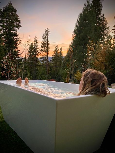 Cold Plunge Aesthetic, Ice Bath Aesthetic, Tub Photography, Ice Plunge, Winter Swimming, 2025 Moodboard, Bath Aesthetic, Vision 2025, Cold Plunge