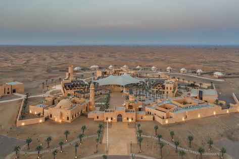 Southern Deserts, Desert Retreat, Desert Camp, Unusual Hotels, Desert Resort, Resort Architecture, Desert Environment, Wildlife Reserve, Dubai Desert