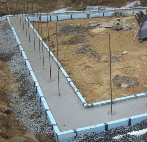 Building An Outhouse, Icf Construction, Icf Blocks, Icf Walls, Icf Home, Wood Frame House, Garage Build, Insulated Concrete Forms, Concrete Block Walls