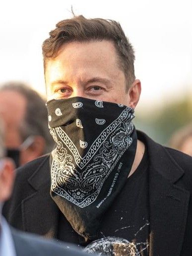 Wearing Bandana, Elon Mask, Elon Reeve Musk, Maye Musk, Elon Musk Spacex, Elon Musk Quotes, Instagram Direct Message, Elon Musk Tesla, Robert Downey