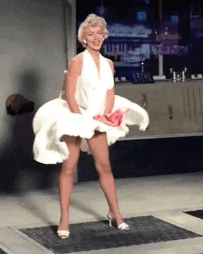 Marilyn Monroe White Dress, Marilyn Monroe Gif, Marilyn Monroe Photography, Marilyn Monroe Art, Color Pictures, Marilyn Monroe Photos, Marlene Dietrich, Norma Jean, Actrices Hollywood