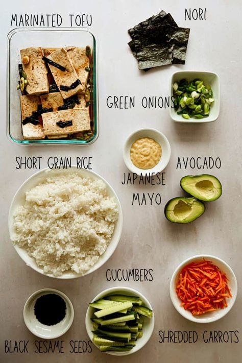 Vegan Sushi Bake combines the familiar flavors of sushi in a deconstructed, oven-baked format that's both easy to make and incredibly satisfying. If you like sushi, this vegan sushi bake is perfect for gatherings, potlucks, or just a cozy night in. Vegan Sushi Bake, Vegetarian Sushi, Sushi Bake, Marinated Tofu, Vegan Sushi, Vegan Side Dishes, Vegan Sides, Sushi Rice, Shredded Carrot