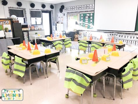 The Lemonade Stand Construction Room Transformation, Construction Classroom Transformation, Construction Classroom, Apple Theme Classroom, Construction Theme Classroom, Construction Room, Measurement Kindergarten, Teaching Board, Word Building Activities