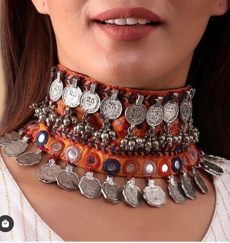 Diy Chockers, Navratri Ornaments, Navratri Jewellery, Navratri Outfits, Chunky Silver Jewellery, Textile Earrings, Navratri Collection, Crochet Boho Bag, Navratri Dress