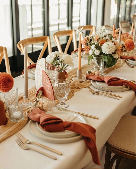 Terracotta Wedding Table Settings, Roche Harbor, Rusting Wedding, Fall Wedding Tables, Burnt Orange Weddings, Tafel Decor, Southwest Wedding, Cotton Wedding, Future Wedding Plans