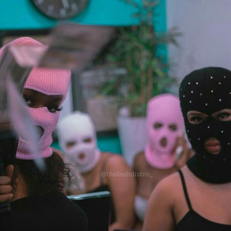 Mask Photoshoot, Gangsta Girl Style, Thug Girl, Girl Gang Aesthetic, Gangster Girl, Bad Girl Wallpaper, Pink Tumblr Aesthetic, Badass Aesthetic, Ski Girl