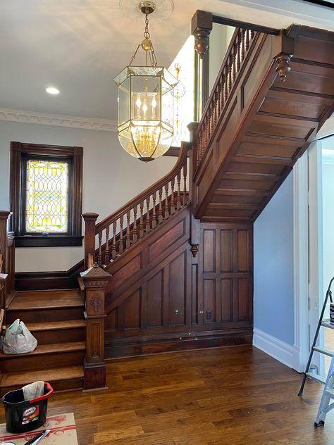 Dark Wooden Stairs, 1900s Staircase, Old House Staircase, Old Wooden Stairs, Colonial Staircase, Antique Staircase, Dollhouse Staircase, Craftsman Staircase, Victorian Staircase