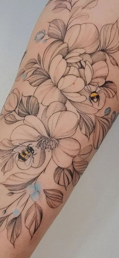 Bee Poppy Tattoo, Honey Bee Line Art, Tattoo Filler Flowers, Floral Sleeve Tattoo With Bees, New School Bee Tattoo, Fine Line Bee And Flower Tattoo, Butterfly Bee Flower Tattoo, Bee And Floral Tattoo, Daisy Neck Tattoo