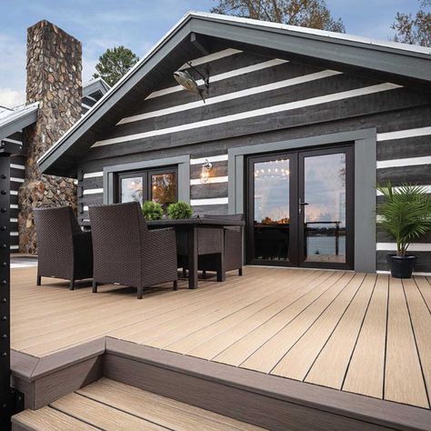 Trex Deck Colors, Altan Inspiration, Garden Decking Ideas, Composite Decking Colors, Dark Grey Houses, Home Backyard Ideas, Addition To House, Composite Decking Designs, Trex Composite Decking