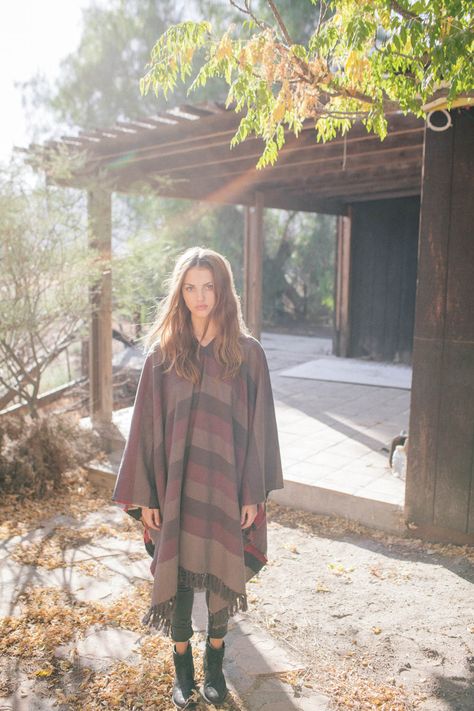 28FA15-Life-W-Poncho-Vanguard-02 Brixton Women, Lookbook Editorial, Boho Desert, Cross Country Road Trip, Fall Lookbook, Gas Stations, Three Friends, Cross Country, Womens Fall