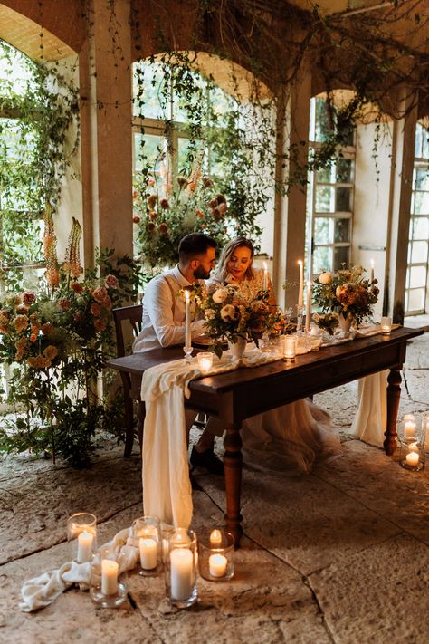 Natural Wedding Ideas, Floor Candles, Beautiful Greenhouse, Distillery Wedding, Pink Green Wedding, Sweetheart Table Wedding, Greenhouse Wedding, Elegant Centerpieces, Whimsical Wonderland Weddings