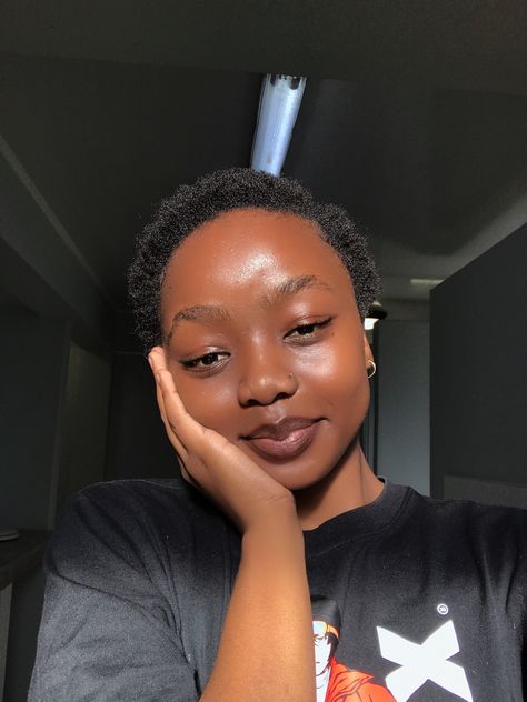 Clear Skin, Black Girl, Dark skin girls, short natural hair, big chop, 4b/c hair. 4b Big Chop, Big Chop 4c Hair, Short Hair 4c, Short African Hairstyles, Short 4c Natural Hair, Blk Aesthetic, Mini Afro, Big Chop Hairstyles, Big Chop Natural Hair