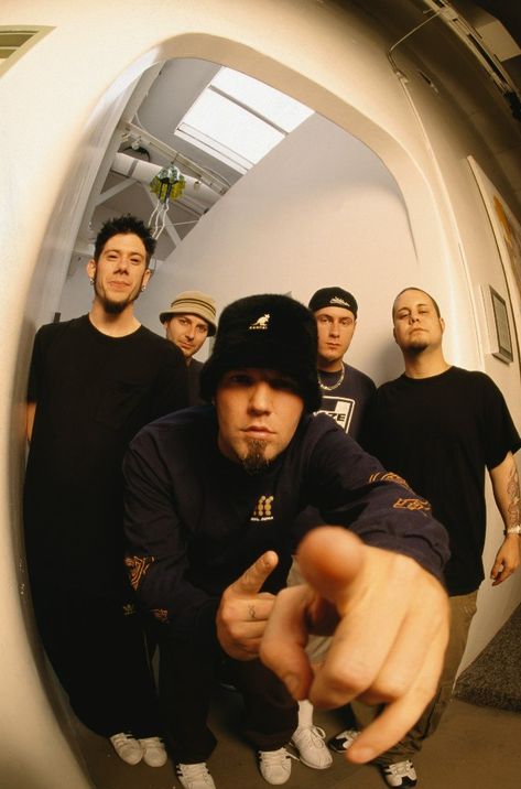 Limp Bizkit, White, Black