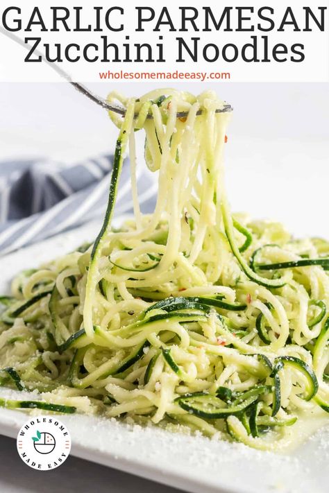 Parmesan Zucchini Noodles, Garlic Parmesan Zucchini, Zucchini Spirals, Zucchini Pasta Recipes, Zucchini Noodle Recipes, Pastas Recipes, Zoodle Recipes, Parmesan Zucchini, Spiralizer Recipes