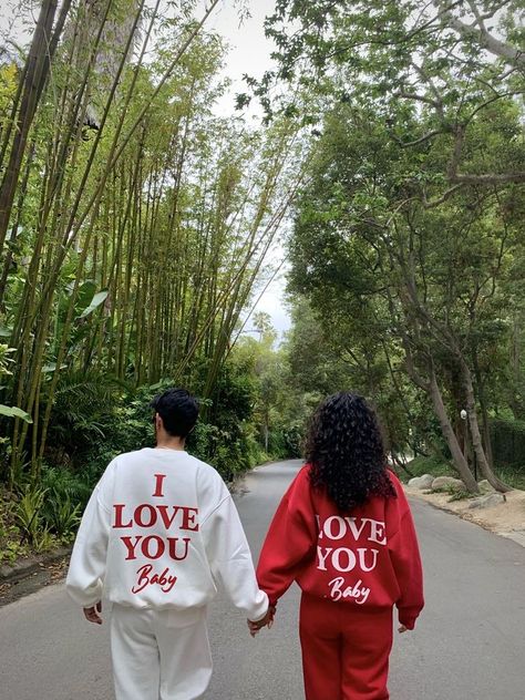 Matching Sweats, Couple Fits, Brand Photography Inspiration, Cute Couple Dp, Tshirt Printing Design, Aesthetic Couple, Couple Tshirts, Model Aesthetic