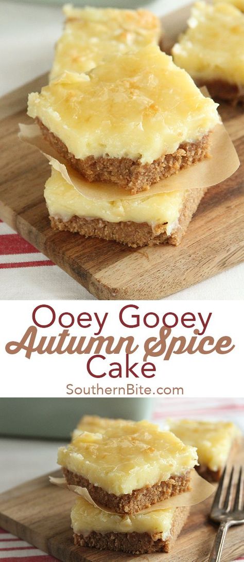 This Ooey Gooey Spice Cake combines the flavors of fall with the classic gooey butter cake! Weight Watcher Desserts, Gooey Cake, Diy Easy Recipes, Gooey Butter Cake, Dessert Simple, Spice Cake Mix, Low Carb Dessert, Fall Cakes, Fall Dessert Recipes