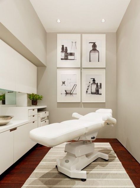 #salon #salongoals #hair #hairdresser #amr #beauty #beautysalon #salongoals Spa Room Ideas, Facial Room, Esthetician Room Decor, Esthetics Room, Spa Room Decor, Office Waiting Rooms, Spa Interior Design, Medical Office Design, Esthetician Room