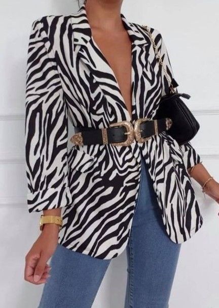 Zebra Print Clothes, Trendy Outfits Edgy, Elevated Fashion, Animal Print Blazer, Blazer Outfits For Women, Animal Print Outfits, Casual Indian Fashion, Europe Outfits, Animal Print Fashion