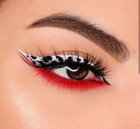 Disney Eye Makeup, Fantasy Make-up, Make Up Designs, Cute Halloween Makeup, Indie Makeup, Disney Makeup, Eye Makeup Designs, Creative Eye Makeup, Creative Makeup Looks