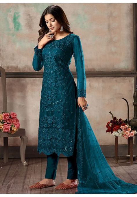 Net Kurti, Sequence Style, Pakistani Salwar, Pakistani Suit, Gaun Fashion, Embroidered Pants, Salwar Kameez Designs, Pakistani Suits, Pant Suit