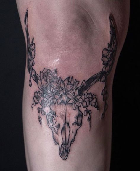 Stag Knee Tattoo, Round The Knee Tattoo, Elk Skull Tattoo, Stag Tattoo, European Mount, Small Deer, Knee Tattoo, Deer Skulls, Tatting